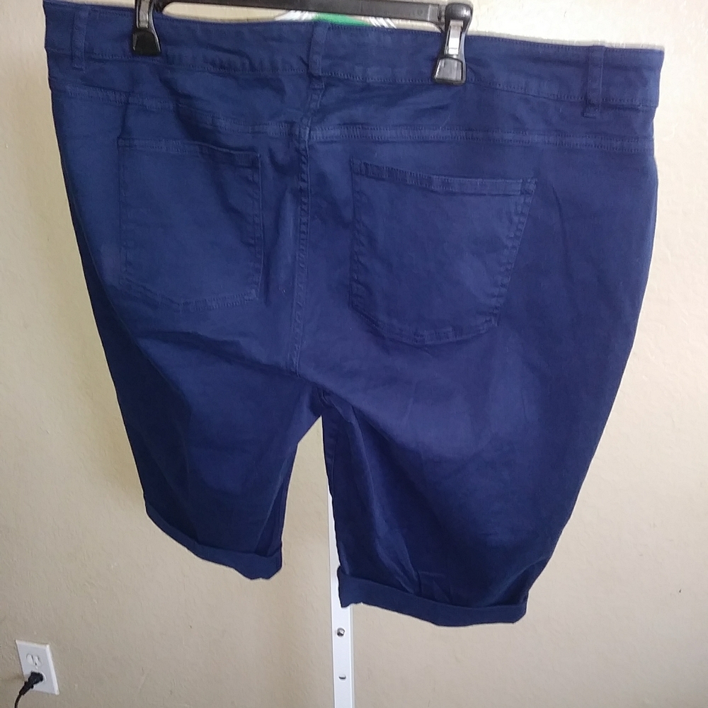Chaps Short - Picture 2 of 4